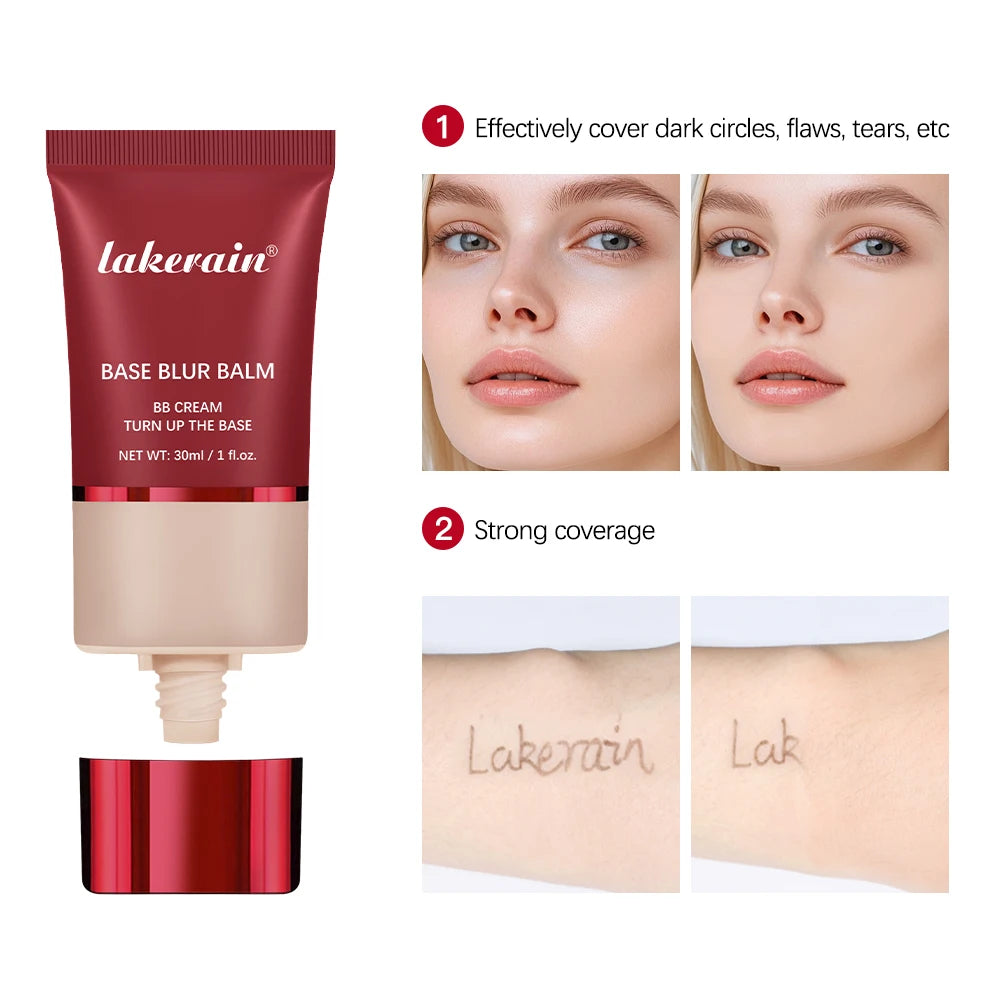 Mattifying Foundation – Long-Lasting Wear