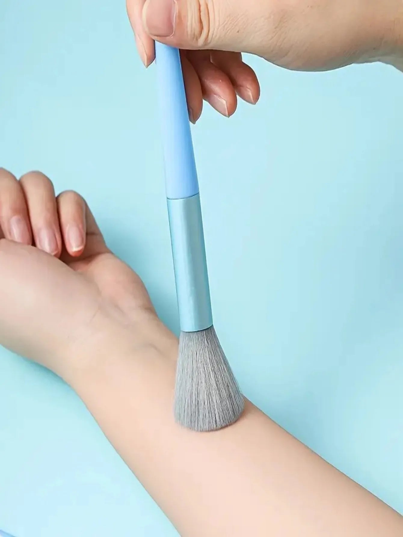 Makeup Brush Set – 13 pieces + Sponge & Powder Puff