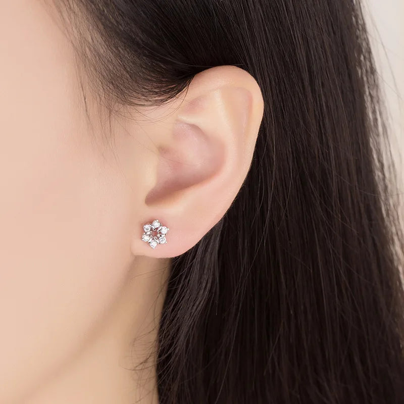 Flower Earrings – Crystal & Minimalism