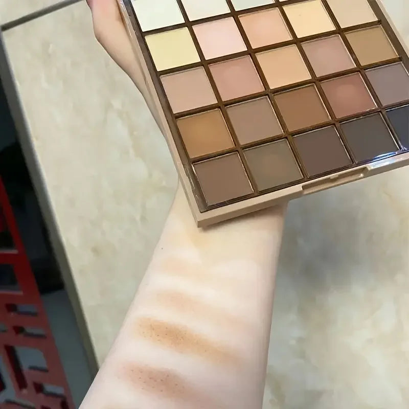 25 Shades Eyeshadow Palette – Matte & Shimmer Nudes