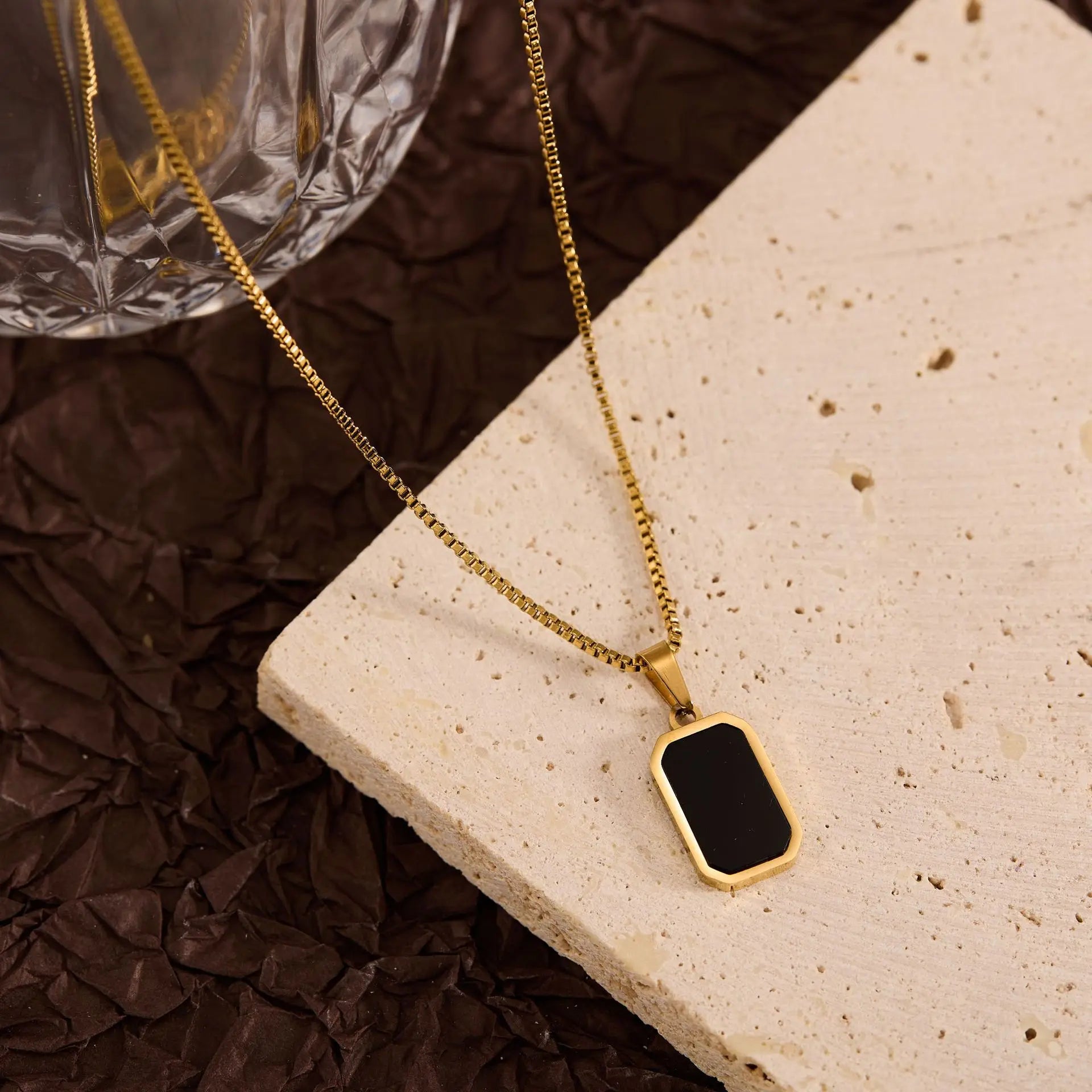 Minimalist Necklace – Black Square Pendant